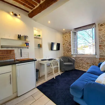 Apartmán Freshly Tastefully Renovated In Heart Of Old