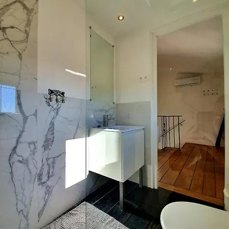 Apartmán Freshly Tastefully Renovated In Heart Of Old *